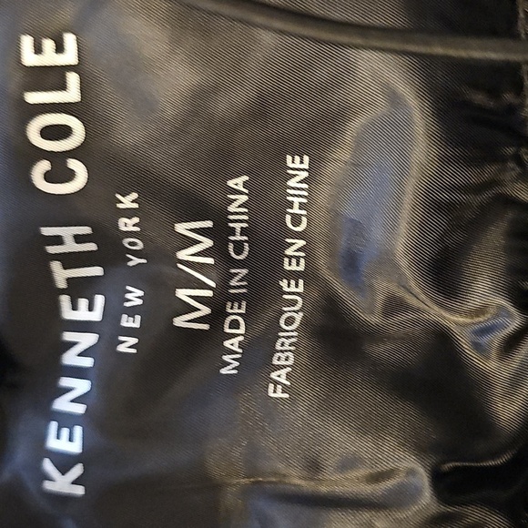 NWT Kenneth Cole Women's Quilted Black Packable Puffer Jacket w Hood Medium - Picture 8 of 14